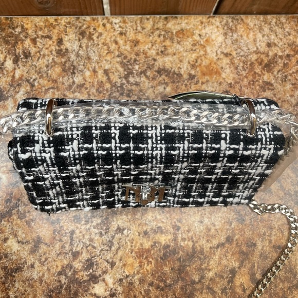 Badgley Mischka Textured Messenger Bag - Picture 5 of 15